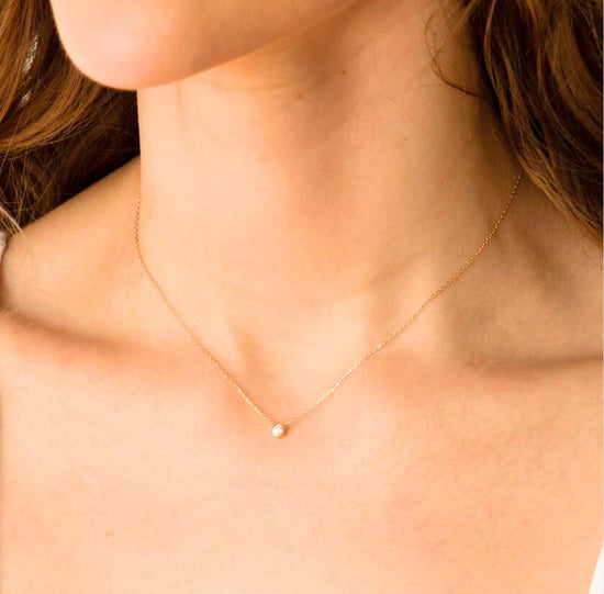 14k Gold Diamond Solitaire Necklace - Le Serey