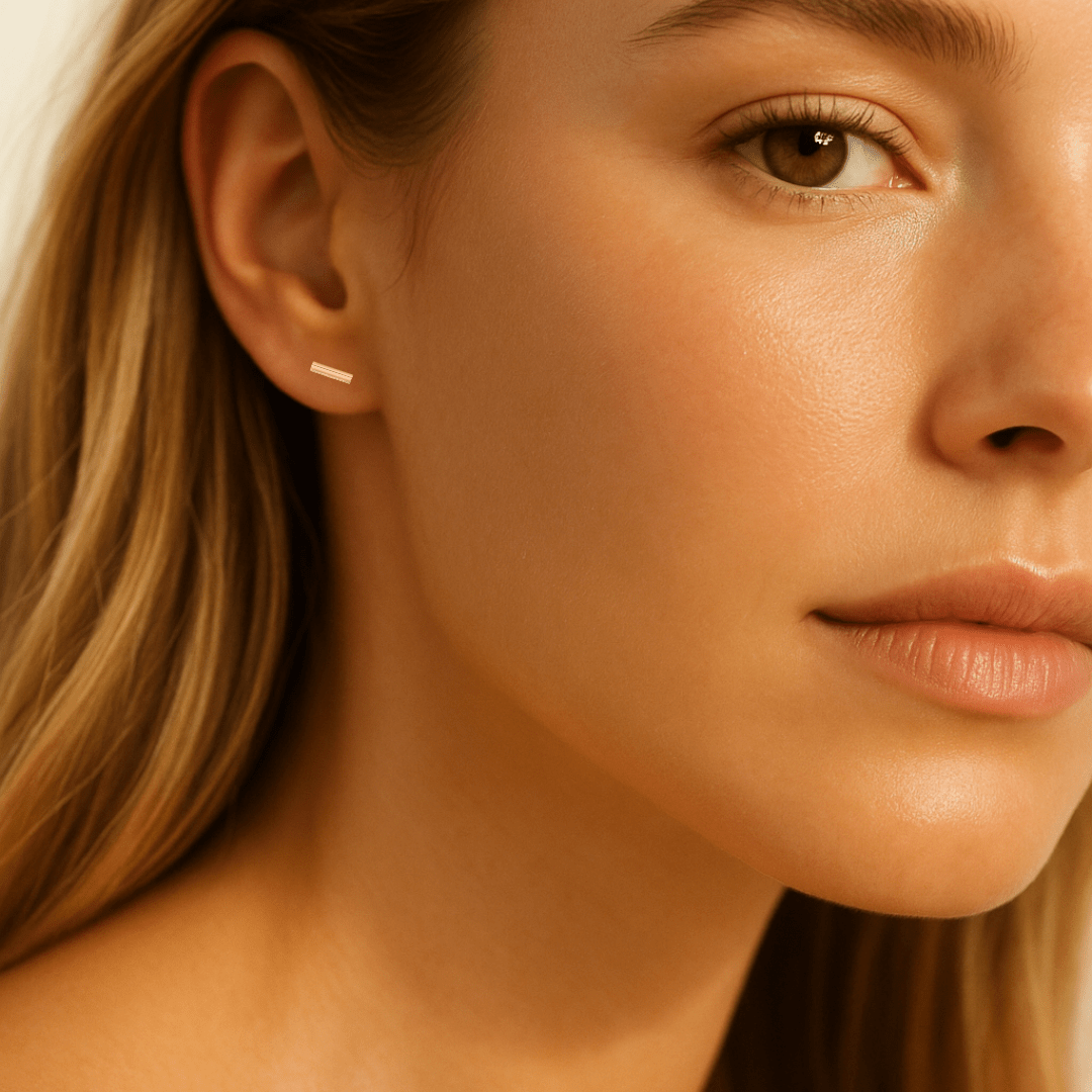Mini Bar Earring Studs - Le Serey