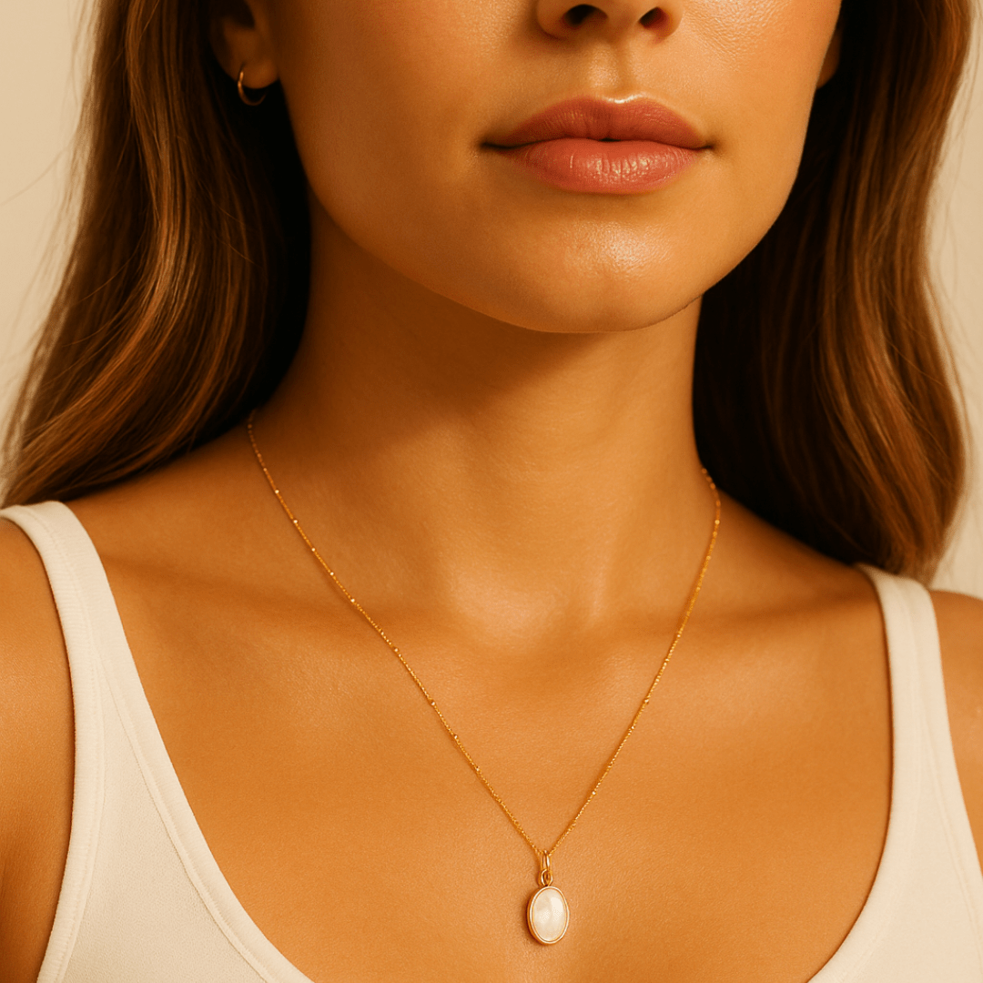 Reversible Mother of Pearl Necklace - Le Serey