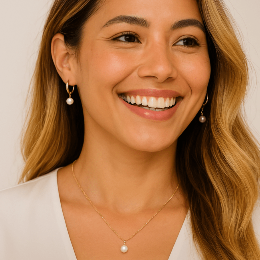 Simple Pearl Drop Necklace - Le Serey