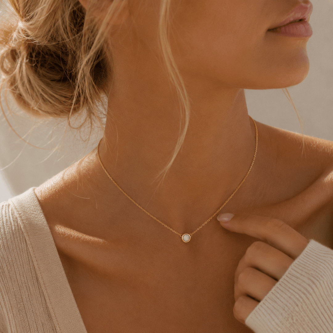 14k Gold Opal Bezel Necklace - Le Serey