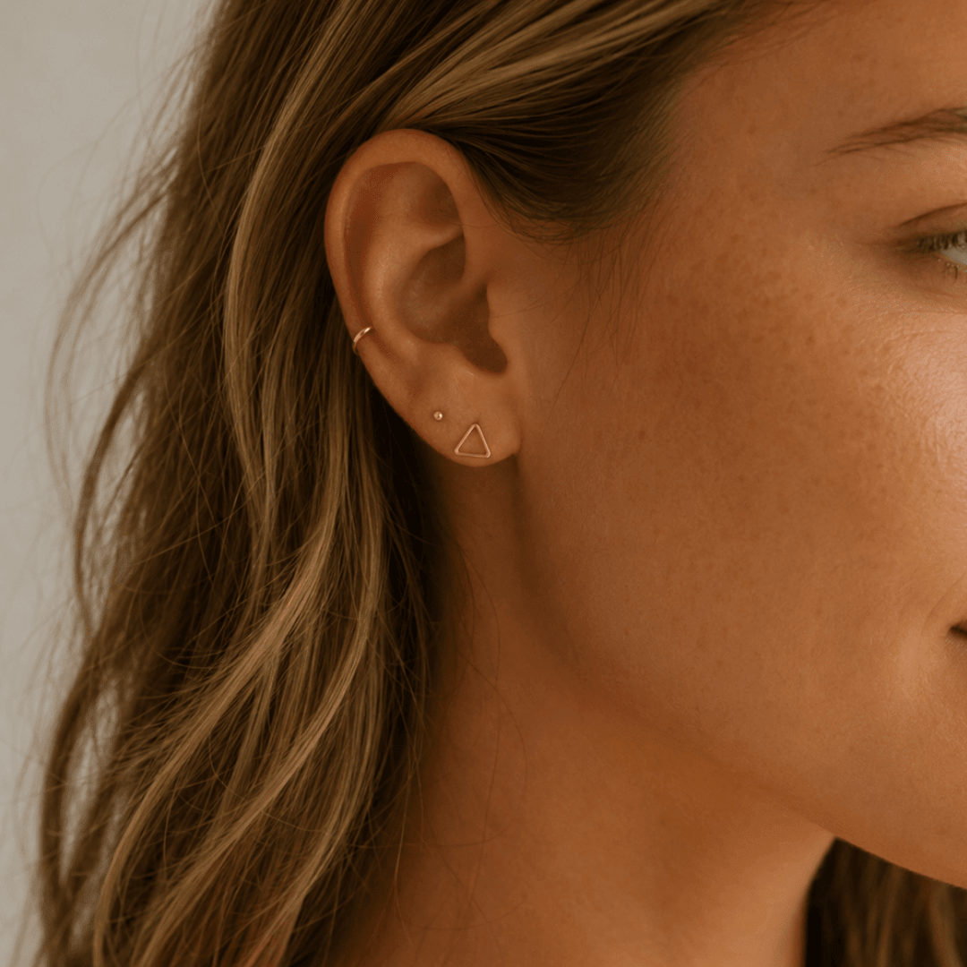 2mm Tiny Ball Stud Earrings - Le Serey