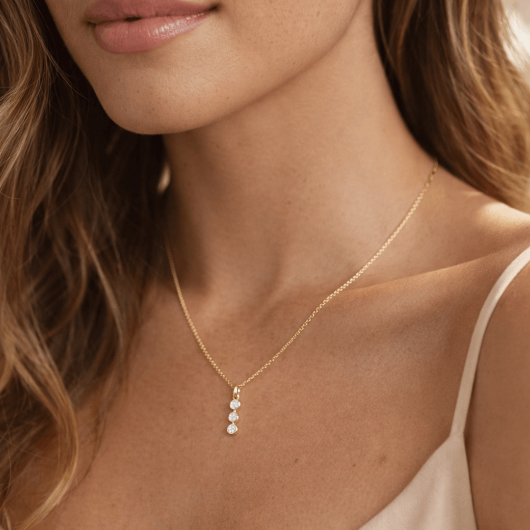 CZ Diamond Bar Necklace - Le Serey