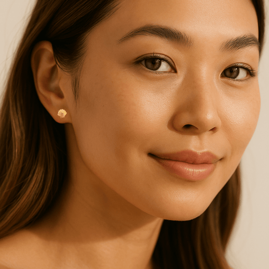 Seashell Stud Earrings - Le Serey