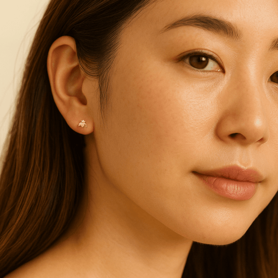 Tiny Honey Bee Stud Earrings - Le Serey
