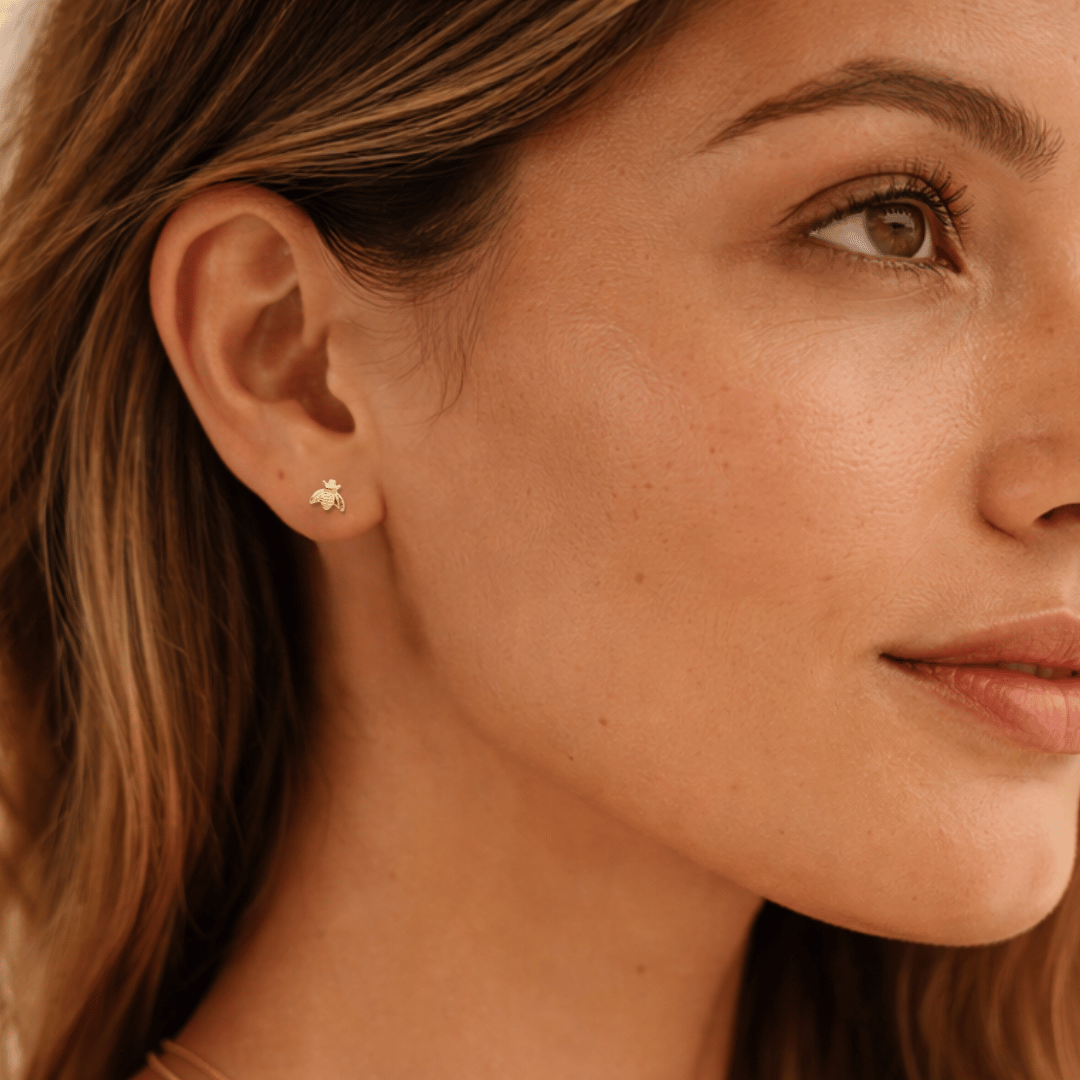 Tiny Honey Bee Stud Earrings - Le Serey