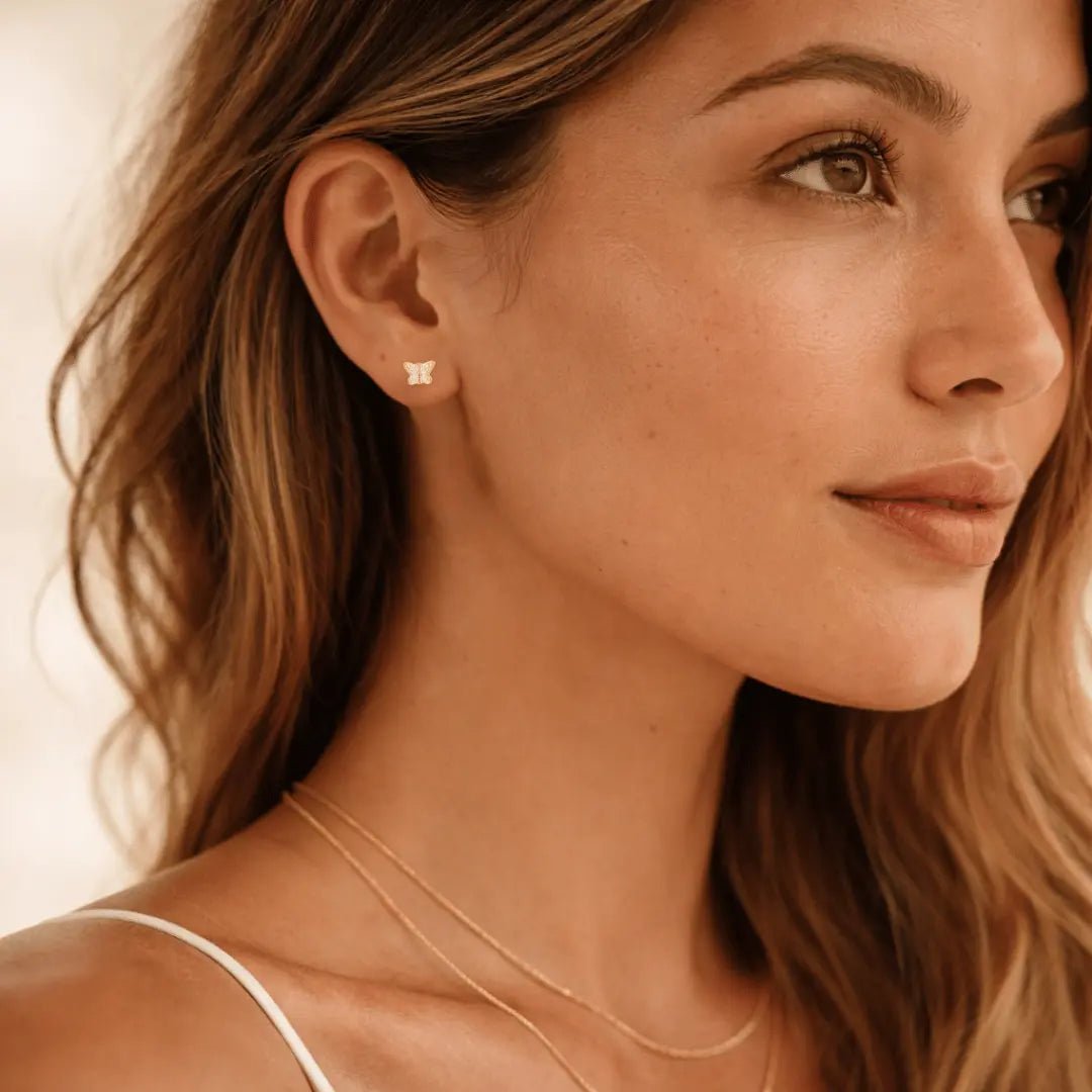 Tiny Honey Bee Stud Earrings - Le Serey