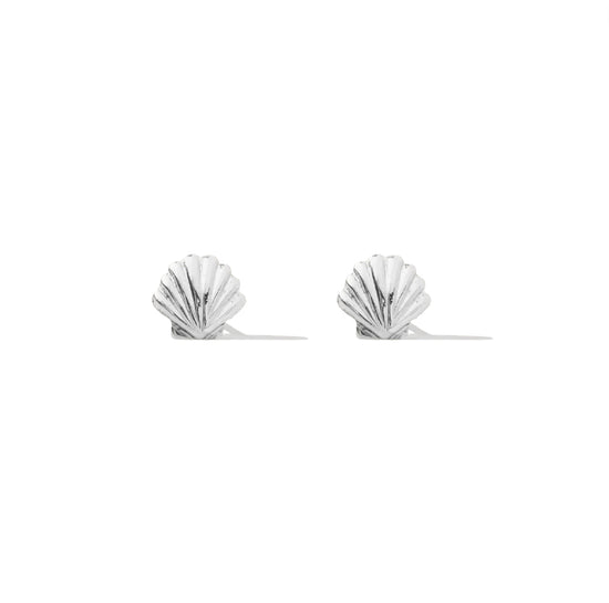 Load image into Gallery viewer, Seashell Stud Earrings - Le Serey
